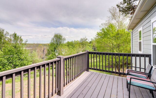Quaint Harrison Home 2 Mi to Downtown!