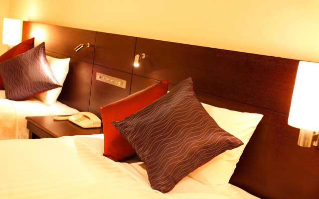 JR East Hotel Mets Yokohama Tsurumi
