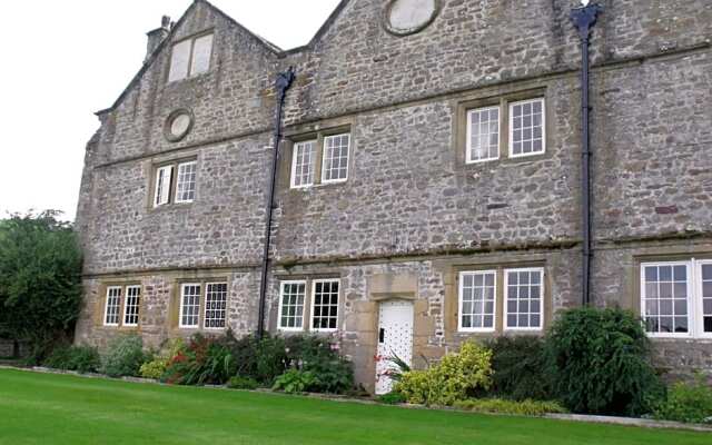 Braithwaite Hall Bed & Breakfast