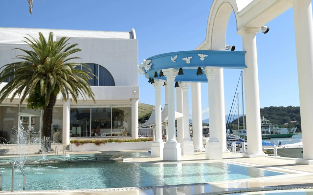 Hotel Limani