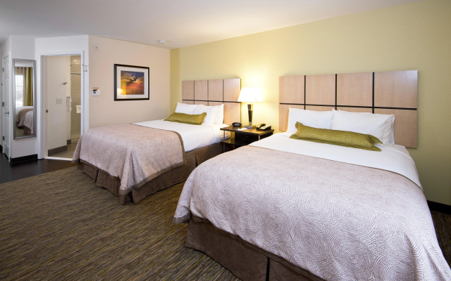 Candlewood Suites Greeley by IHG