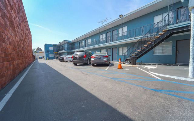 NOHO Hotel near Universal Studios Hollywood