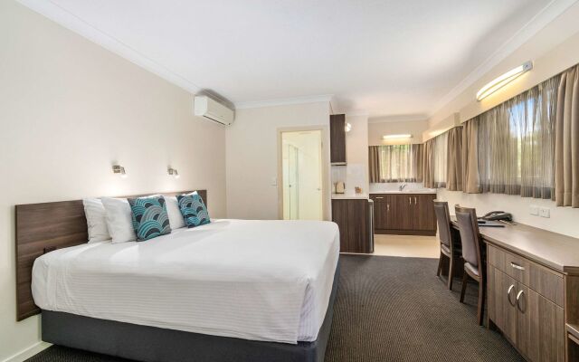 Quality Hotel Robertson Gardens