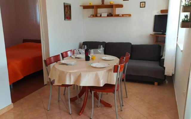 Garden apartment with a View