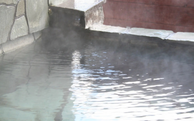 Yufuin Onsen Hotel Poppoan
