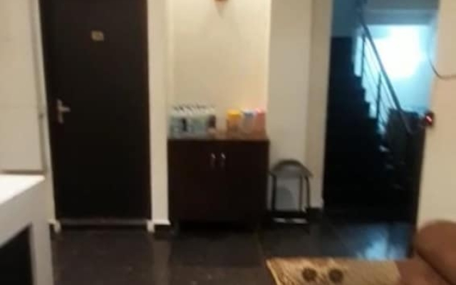 Goroomgo Yuvraj Residency Amritsar