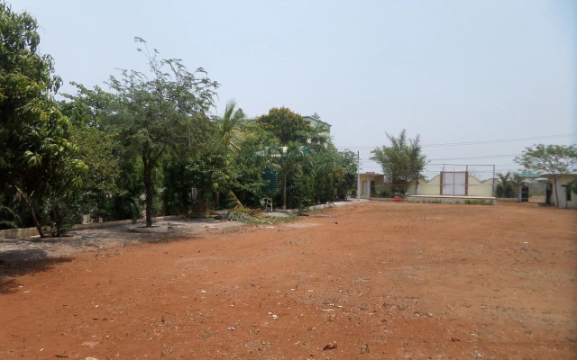 Hotel Om Sai Chattra Icon Residency