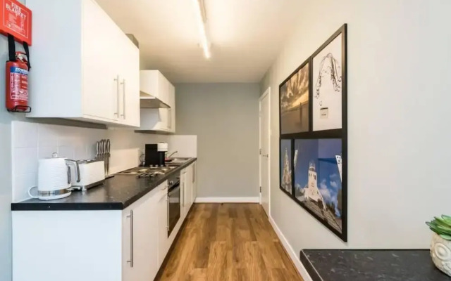 Host Stay Canning Quarters I