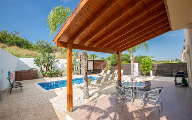Protaras Holiday Villa Av6