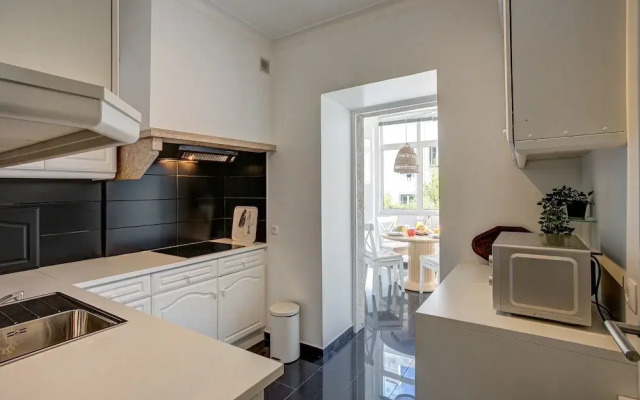 Sunny Apartment in Príncipe Real
