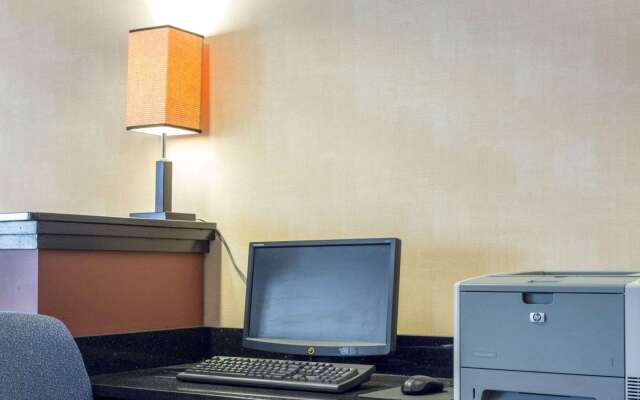 Comfort Inn Civic Center