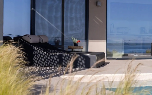 'S Cave Villas Sea Side