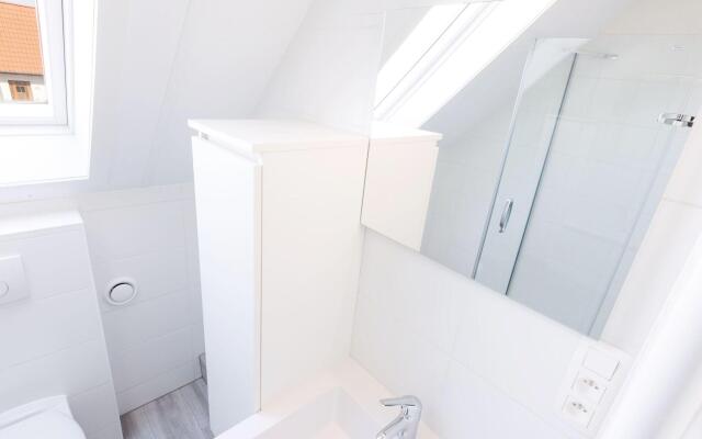Comfy Holiday Home, Beach Within Walking Distance