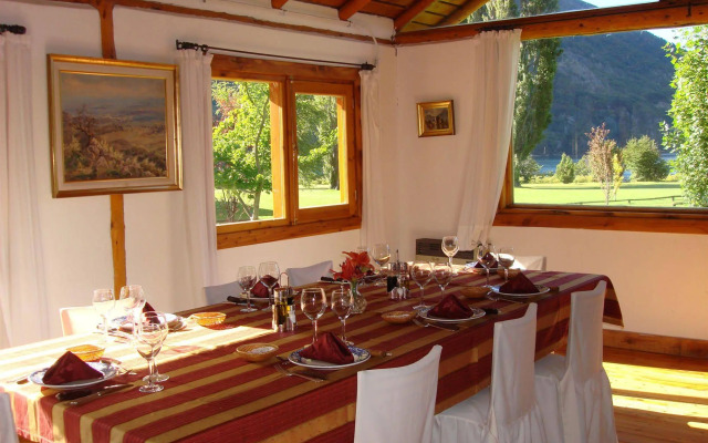 Estancia Peuma Hue Carre Lauken