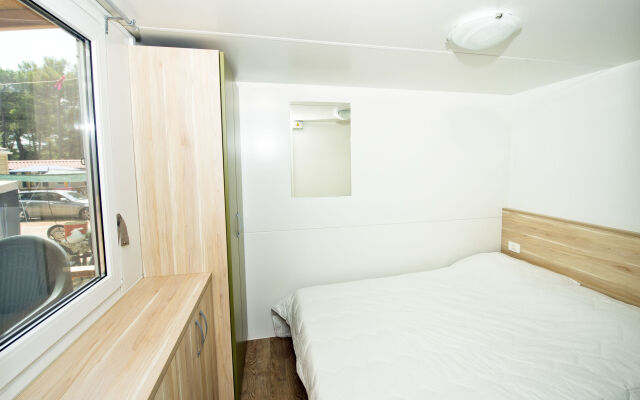 Zaton Holiday Resort Camping homes