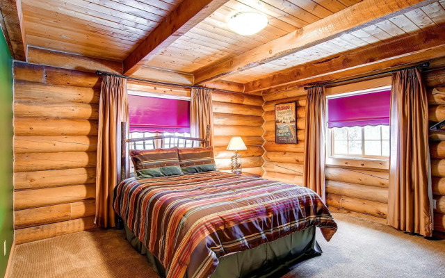 Snowshoe Retreat Boreas Pass by Pinnacle Lodging