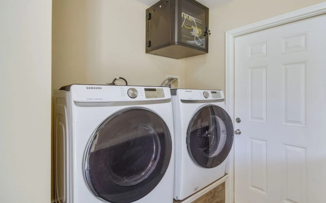 D'iberville Delight ~ 2 Mi From Beach & Casinos!