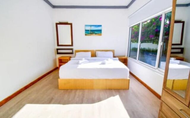 Go Surf Maldives