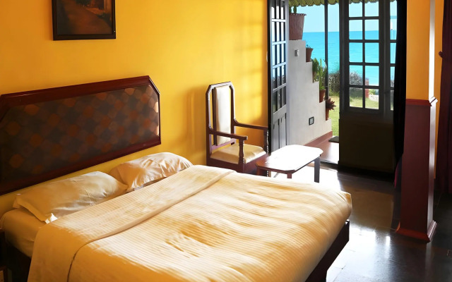 Mascot Beach Resort