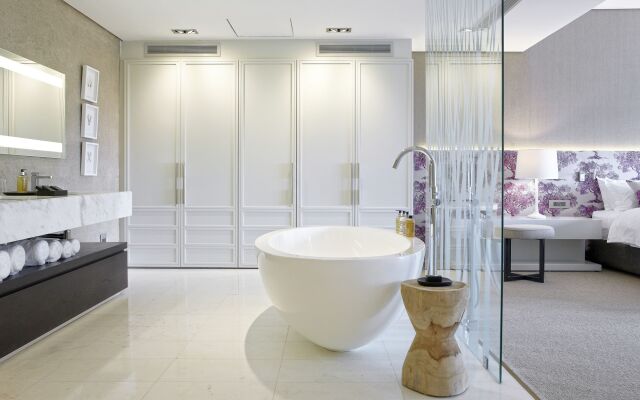 Mont Rochelle Hotel & Vineyard