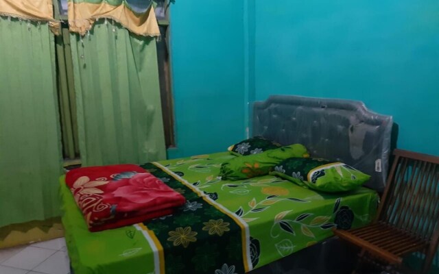 Spot on 2652 Penginapan Jempol