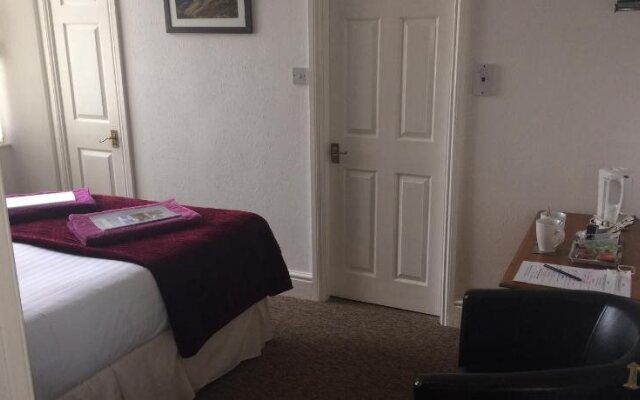 Briscoe Lodge