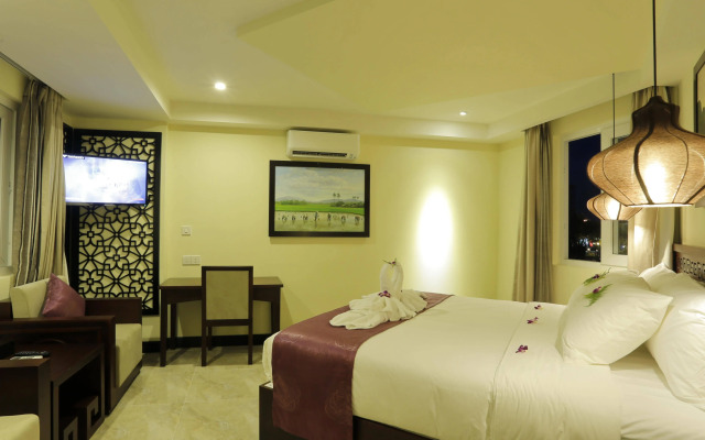 River Suites Hoi An Hotel
