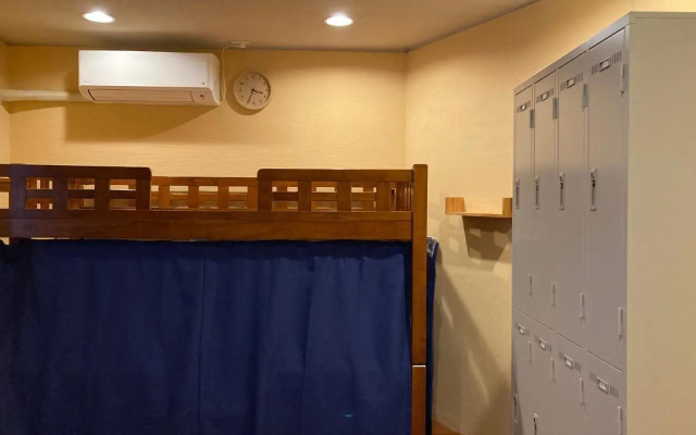 J-Hoppers Beppu Guesthouse ジェイホッパーズ別府ゲストハウス