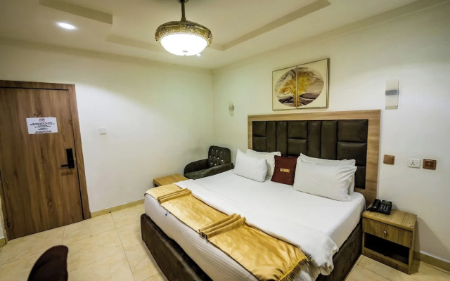 RJ Hotels And Restuarant