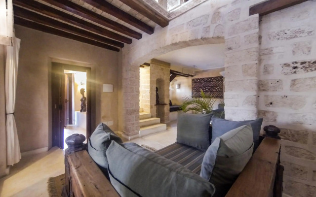 The Charming Lonno Lodge