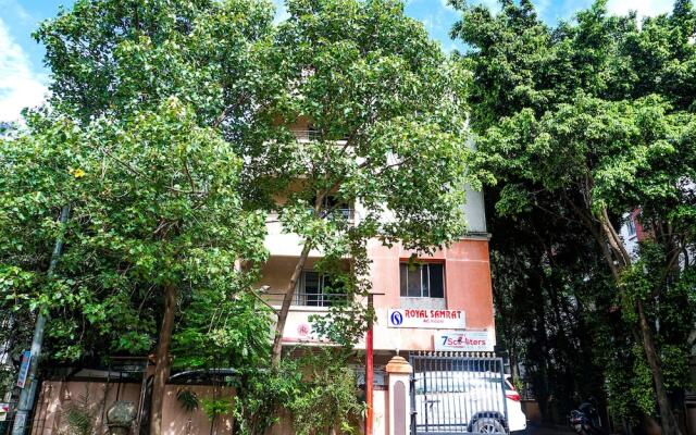 Fabhotel Royal Samrat