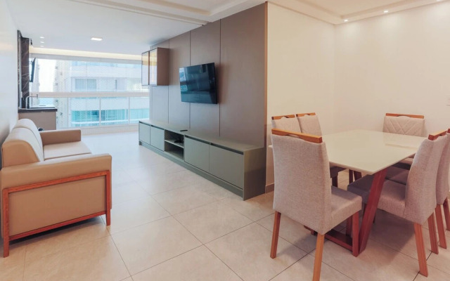 Ocean View Apt Just 110m From the Beach - Evo0801