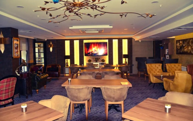 Rua World Hotel