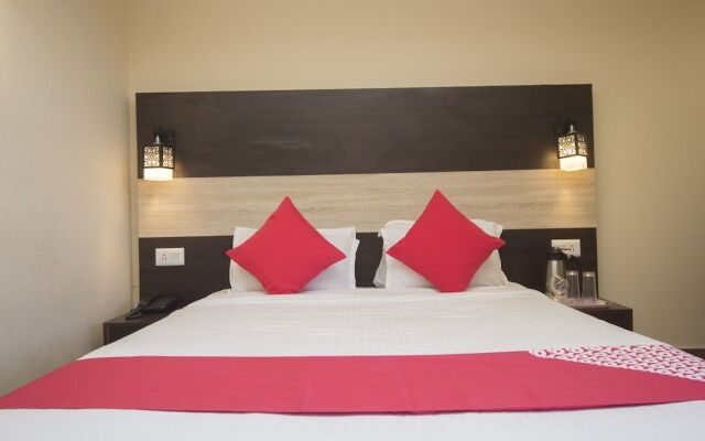 OYO 25087 Hotel Horizon