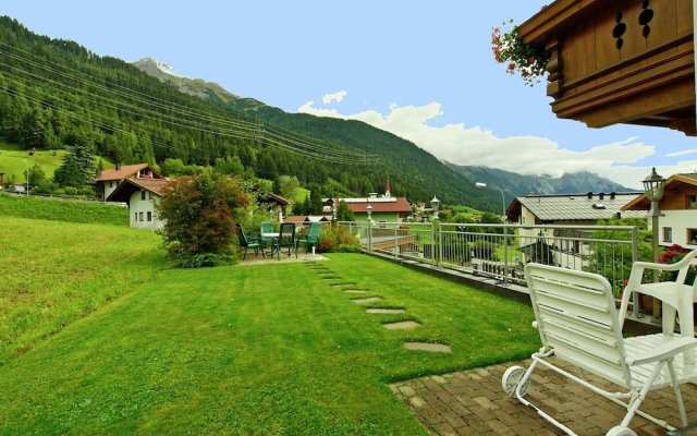 Spacious Apartment In Sankt Anton Am Arlberg With Balcony