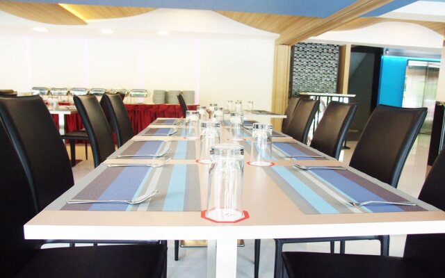 Grand Tower Inn Sathorn Bangkok