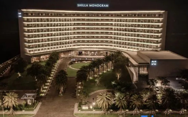 Shilla Monogram Danang