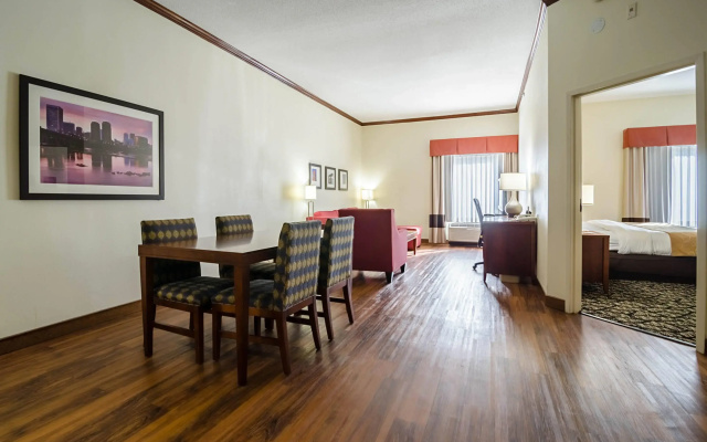 Comfort Suites Innsbrook - Short Pump
