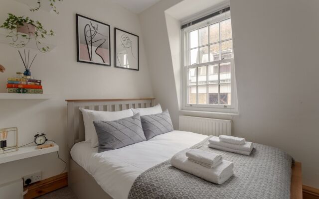 Soho 2 Bedroom Flat By Oxford Circus