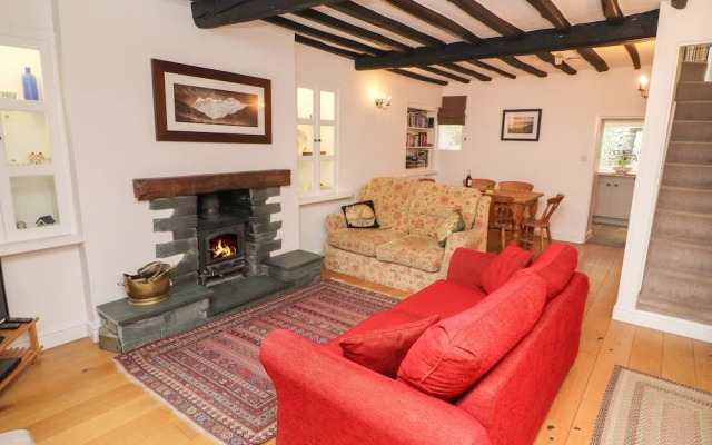 Weir Cottage