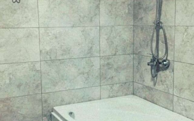 Convenient And Furnished Flat In Izmir Bayrakli