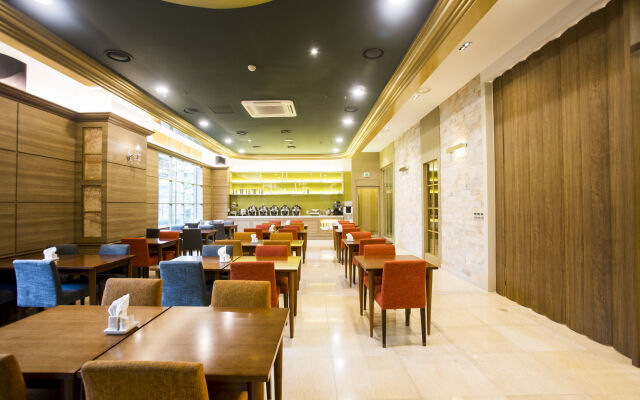 Polaris Hotel