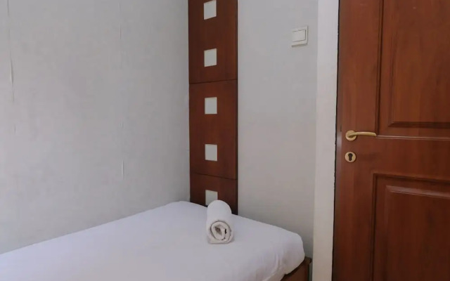 Spacious 2Br At Majesty Apartment