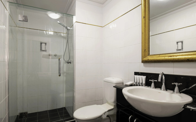 Adina Apartment Hotel Brisbane Anzac Square