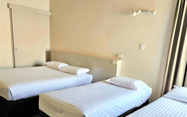 Sanno Marracoonda Perth Airport Hotel – Guest Rooms – Perth