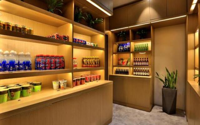 Yiwu Zhixuan Flower Hotel