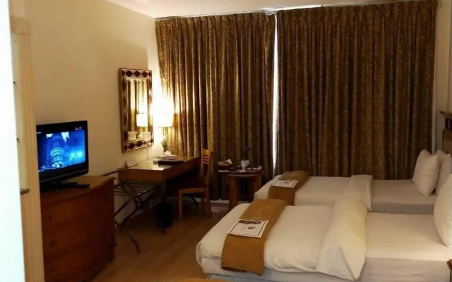 Liwan Hotel