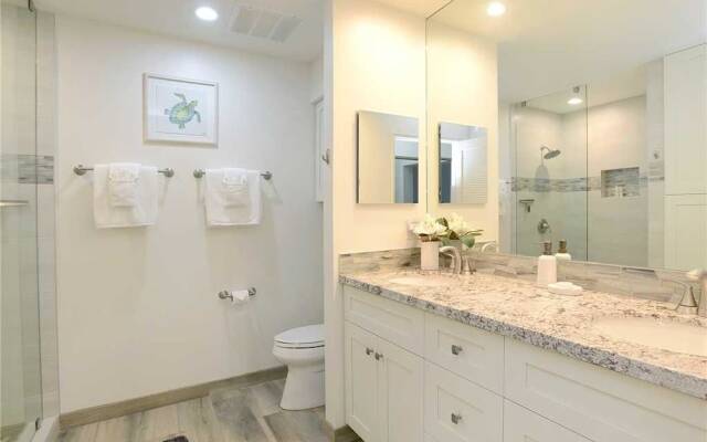 Grand Champions 27 - Two Bedroom Condo