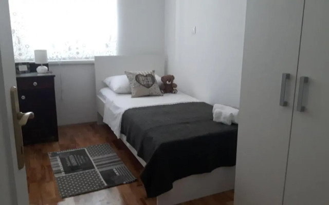 Marjan Retreat