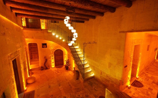 Avanos Suites
